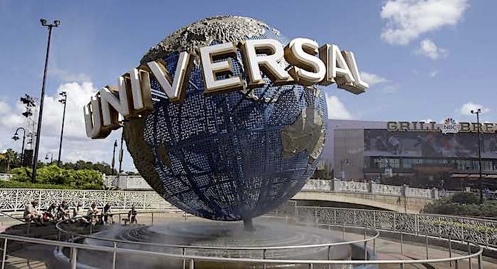 Universal Studios Orlando kündigen VelociCoaster Ride an