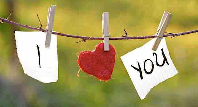FERRERO: Kinder-Postkarte zum Valentinstag kostenlos versenden