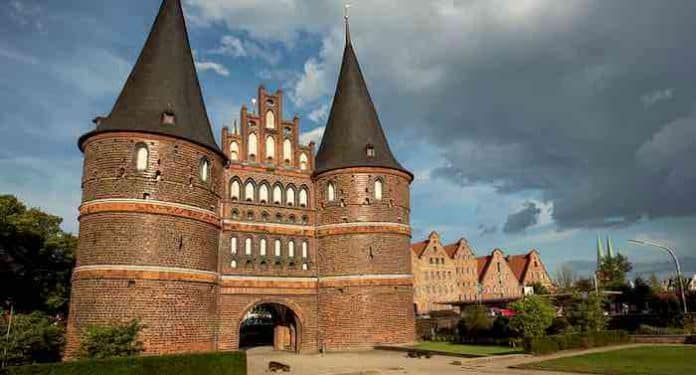 Holstentor Lübeck: Wahrzeichen und Symbol einstiger Macht